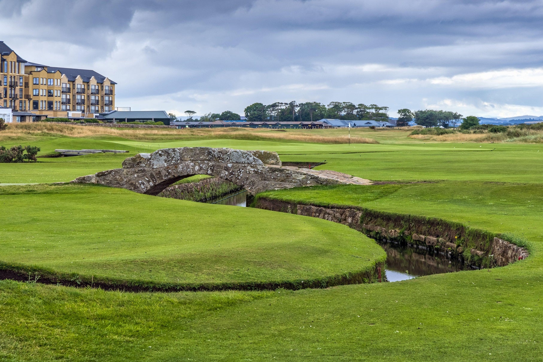 Golf Around The World Wall Calendar