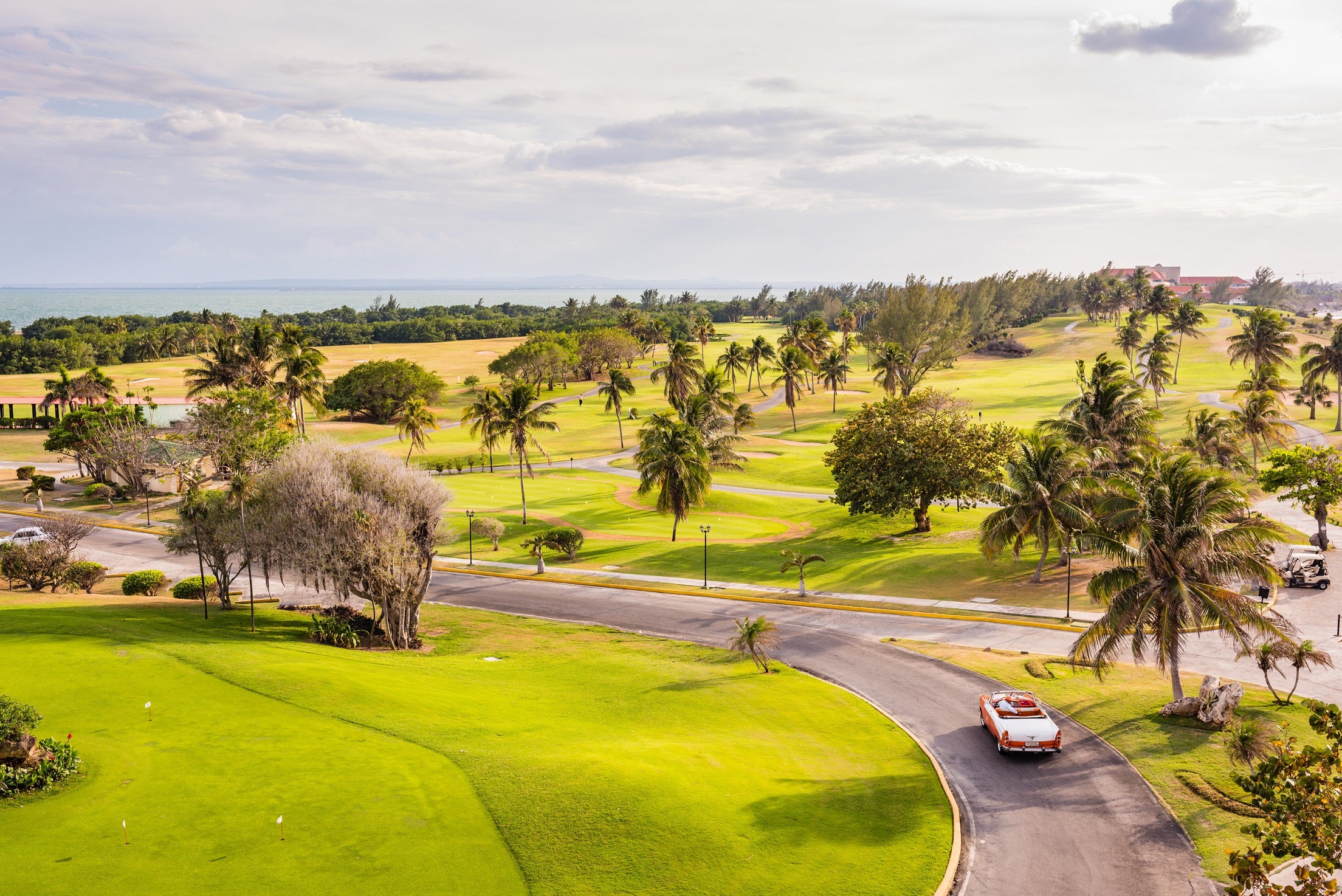 Golf Around The World Wall Calendar