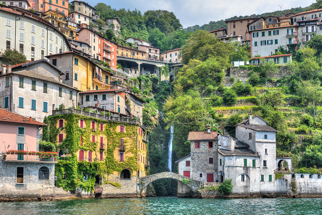 Travel The World Wall Calendar